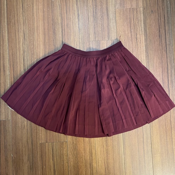 H&M Skirt - Picture 1 of 1